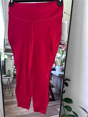 lululemon athletica Bright Red Capri Leggings